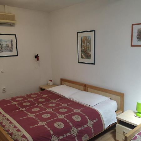 Accomodation Pertout Nova Gorica Exteriér fotografie