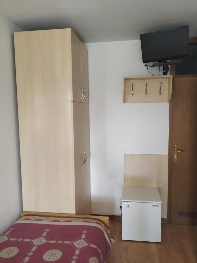 Accomodation Pertout Nova Gorica Exteriér fotografie