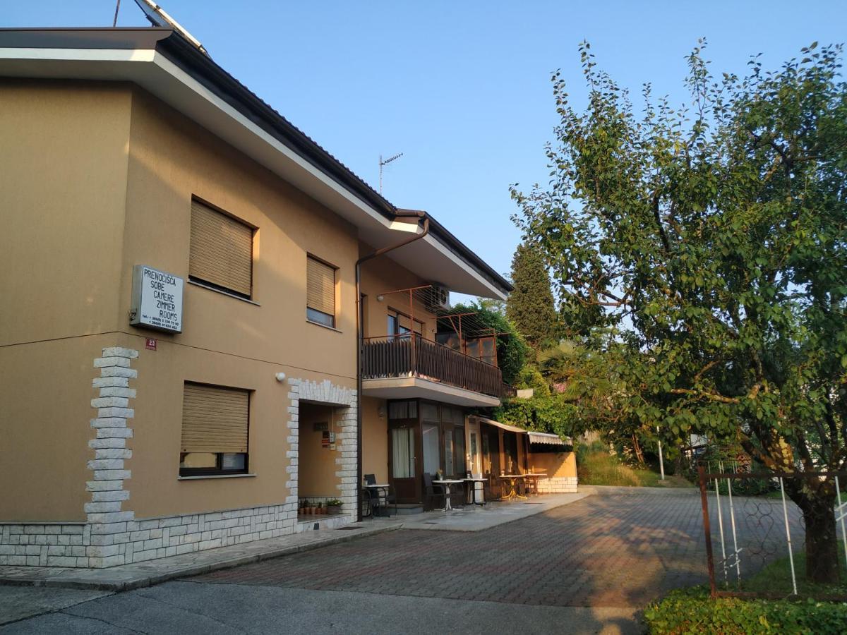 Accomodation Pertout Nova Gorica Exteriér fotografie