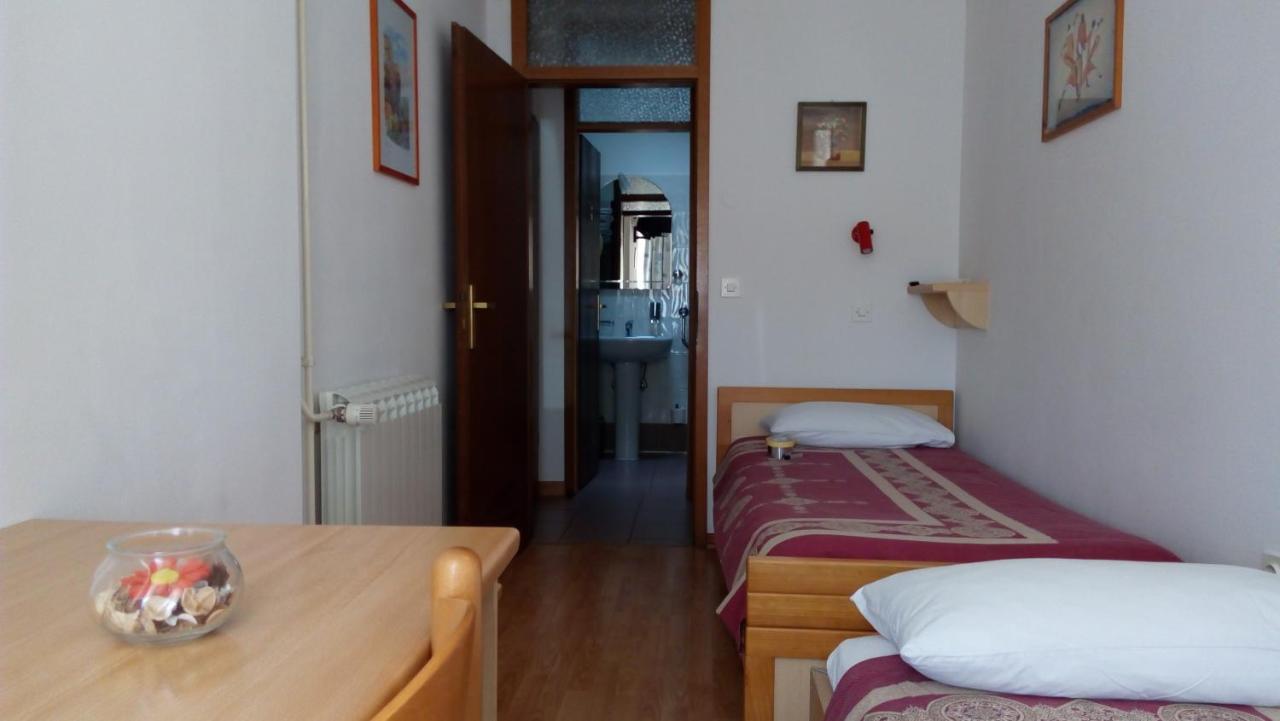 Accomodation Pertout Nova Gorica Exteriér fotografie